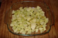 /album/preparo-apple-crumble/forrar%20a%20forma%20com%20ma%c3%a7as-jpg/